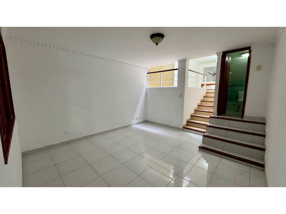 Casa de niveles en venta - Barrio Las Flores Palmira Valle Colombia — foto 5