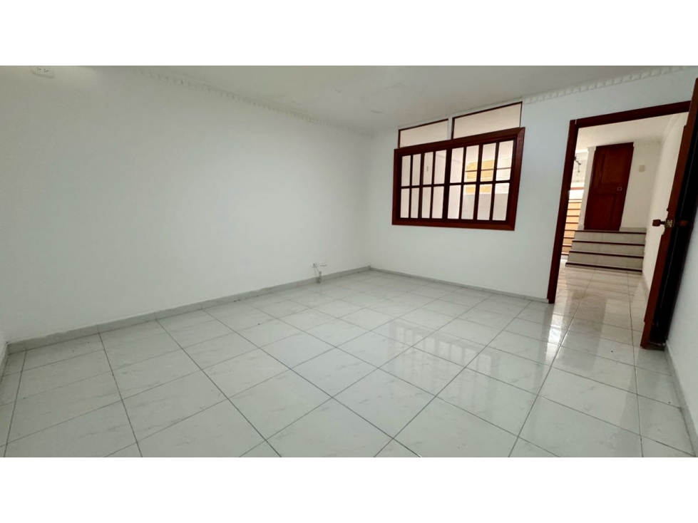Casa de niveles en venta - Barrio Las Flores Palmira Valle Colombia — foto 6