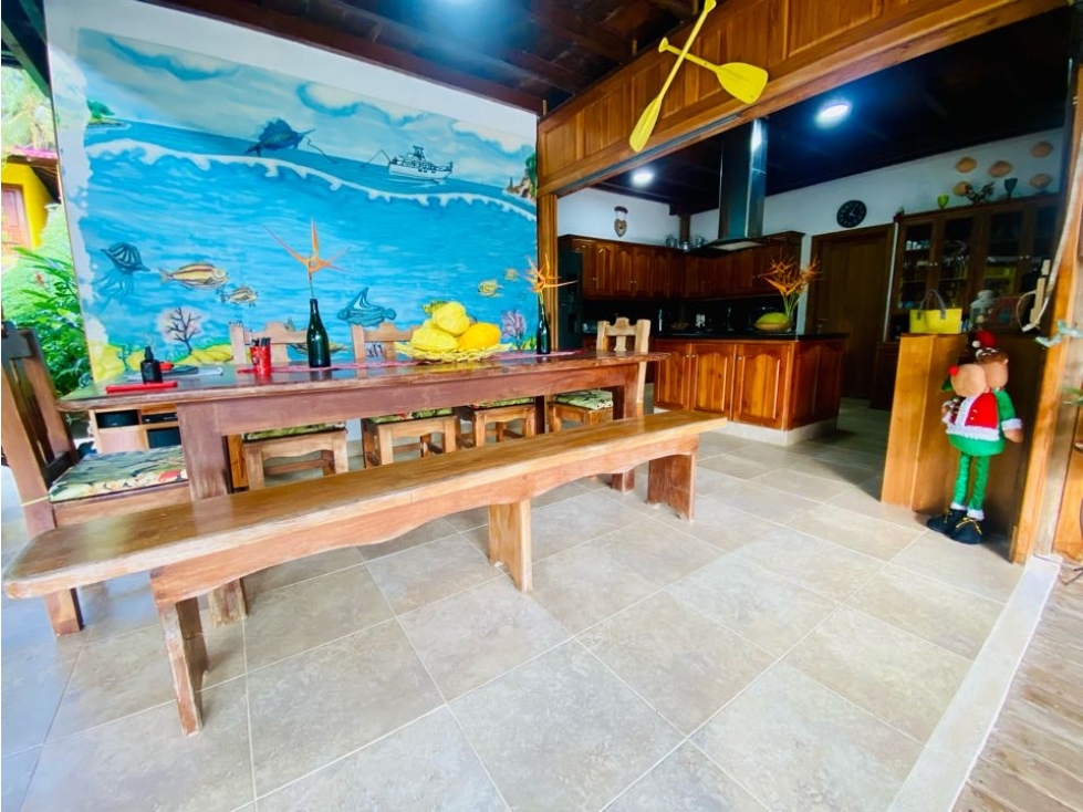 Casa de Playa con Piscina y Vista al Mar Rodeada de verde y Naturaleza - 6