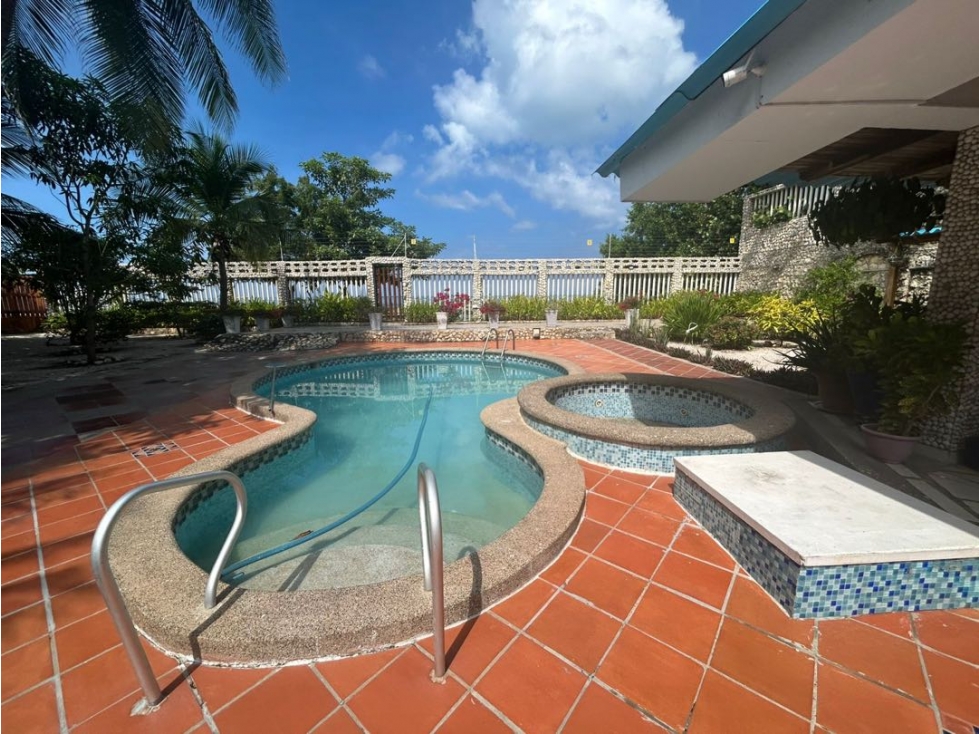 CASA DE PLAYA EN VENTA CON ASCENSOR EN SABANILLA [Atlantico] - 3