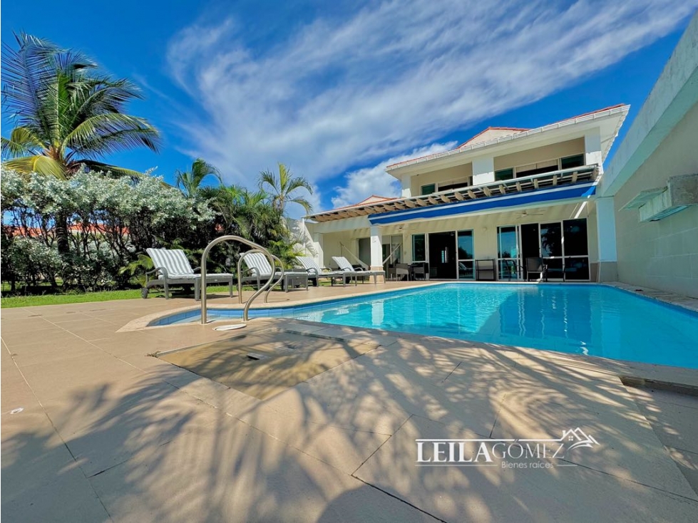 Casa de Playa en venta, Salida directa al Mar Cartagena