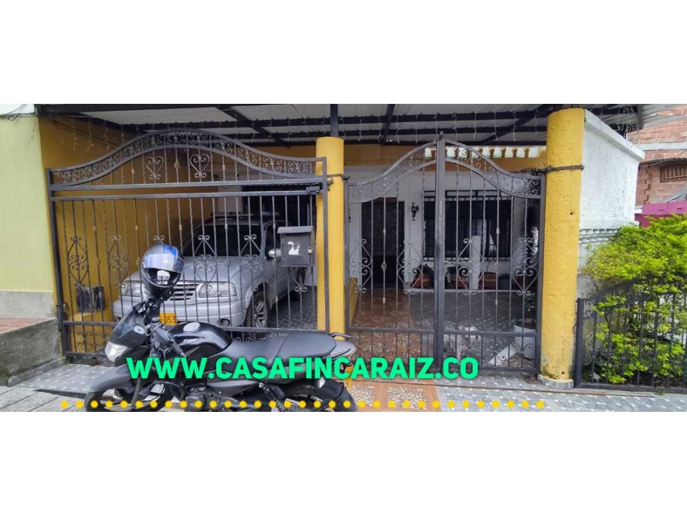 Casa en marinilla de primer piso con garaje
