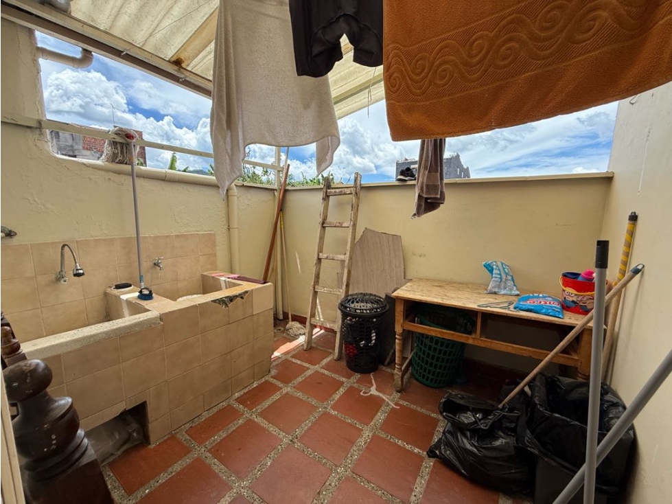 Casa de Pueblo. La ceja Segundo piso con aire — foto 5