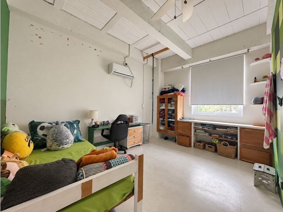 Casa de tres niveles en venta — foto 6
