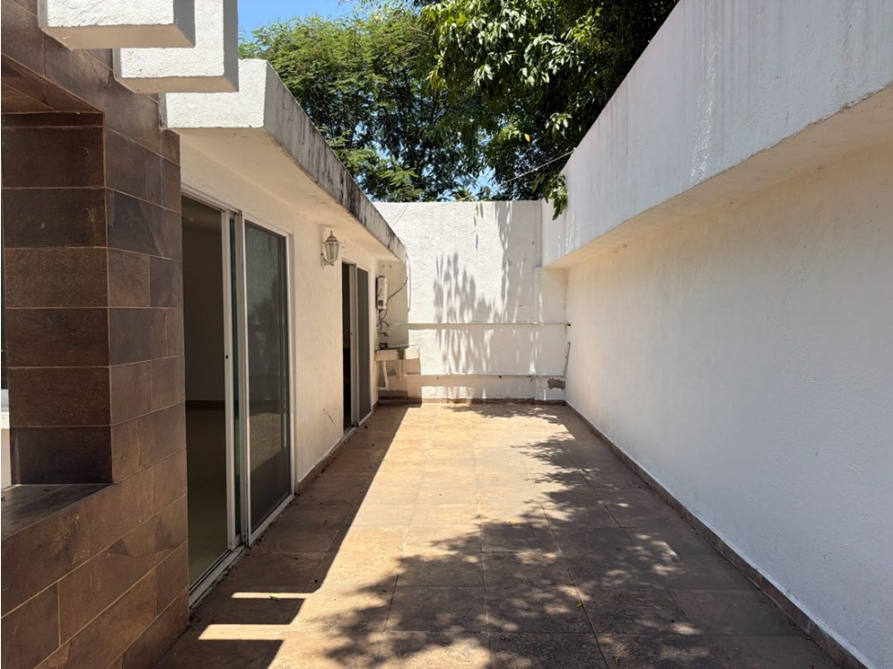 Casa de un Nivel en venta en Cuernavaca con alberca en condominio — foto 4