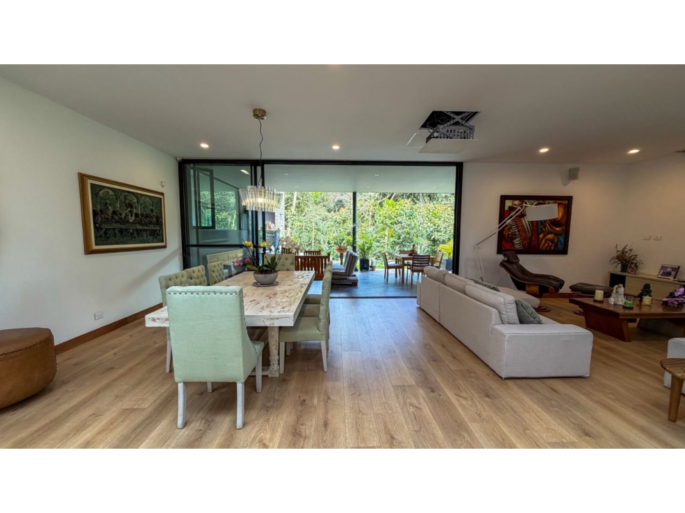 EN VENTA CASA DE UN SOLO NIVEL EN EL ALTO DE LAS PALMAS/ ENVIGADO — foto 2