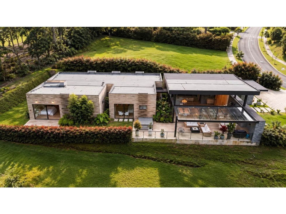 CASA DE UN SOLO NIVEL Y 4 HABITACIONES EN VENTA ALTO DE LAS PALMAS — foto 2