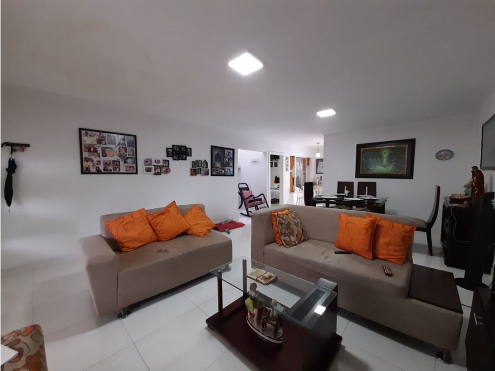 Casa remodelada de una planta en venta Barrio Fátima Palmira Valle