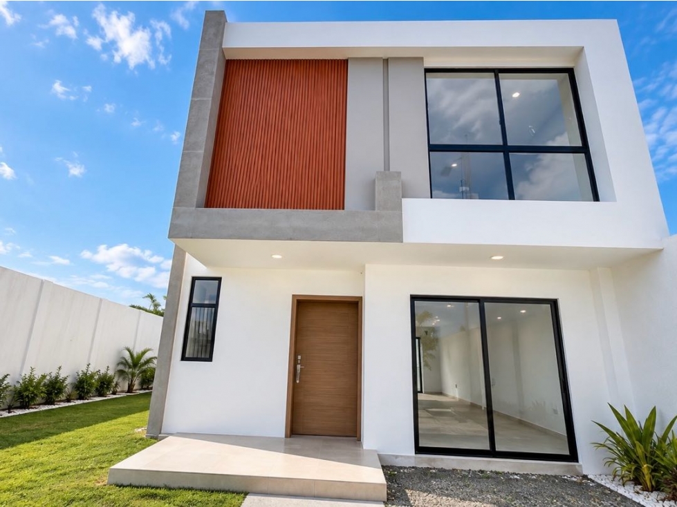 Casa de Venta en Manta | Cristal Azul | 3 Dorm | Zona Sur - 1