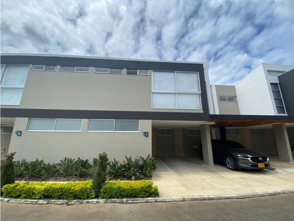 Casa disponible en alquiler - 2