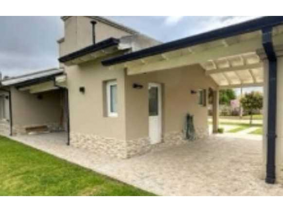 CASA DOS DORMITORIOS, GARDEY, TANDIL, BUENOS AIRES, ARGENTINA - 2