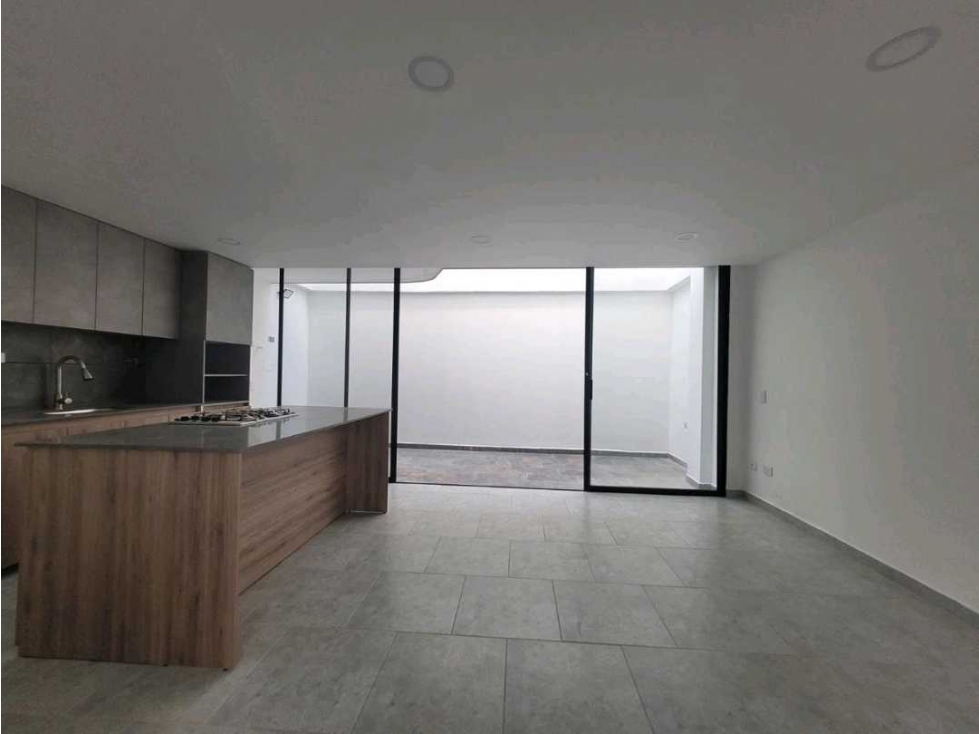 Casa dos niveles en venta ,la Ceja Antioquia — foto 3