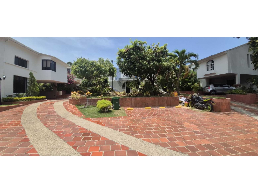 CASA DUPLEX EN CONJUNTO 285 LOTE MTS PARA REMODELAR EN EL TABOR 165MTS - 2