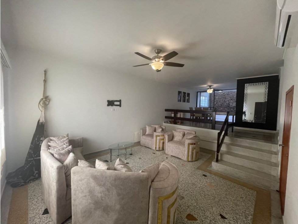 CASA DUPLEX EN CONJUNTO CERRADO EN VILLA SANTOS EN VENTA