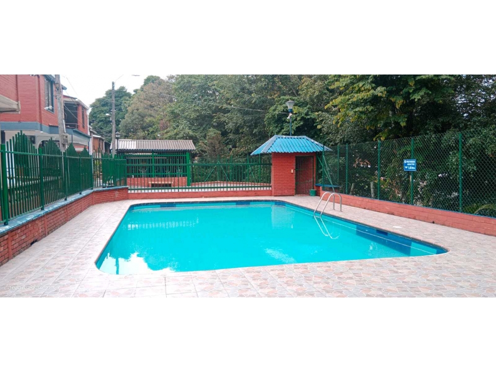 Se Vende Casa Conjunto Cerrado en Quintas de Jardín Colonial Dosq, CF