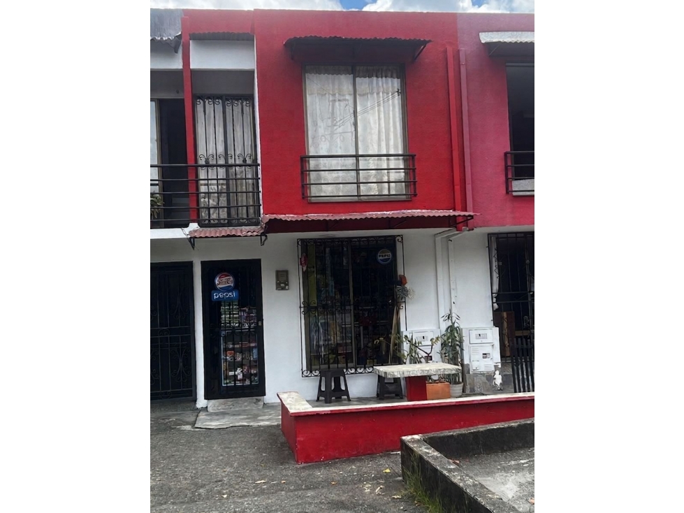 CASA DUPLEX EN VENTA Y NEGOCIO EN SAN JACINTO