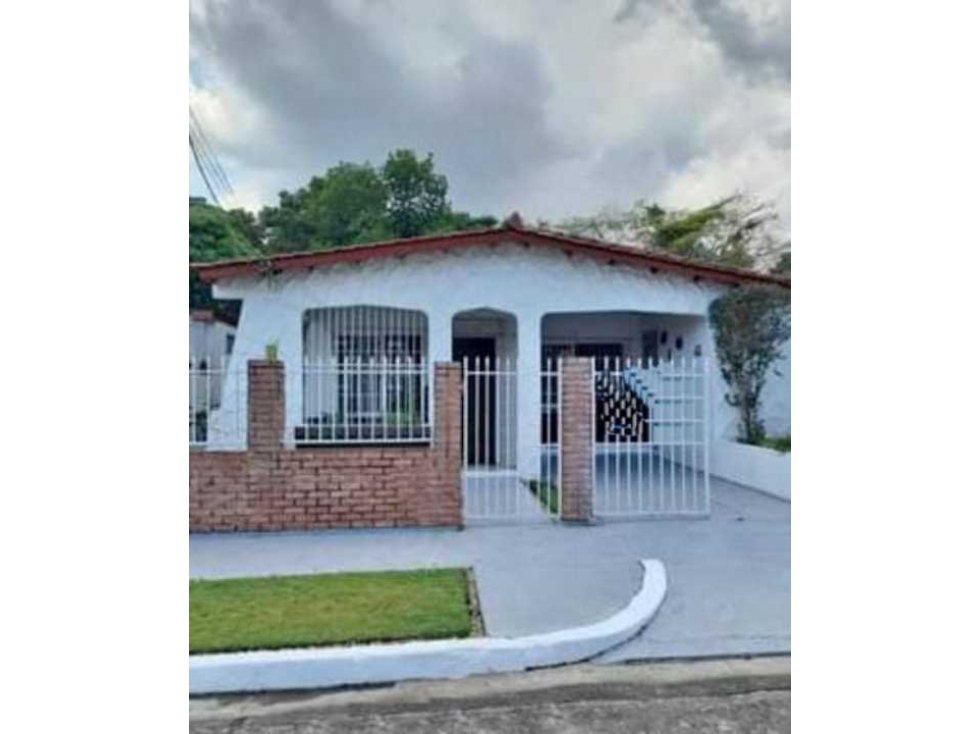 SE VENDE CASA EN VILLAS DE LAS FUENTES 2