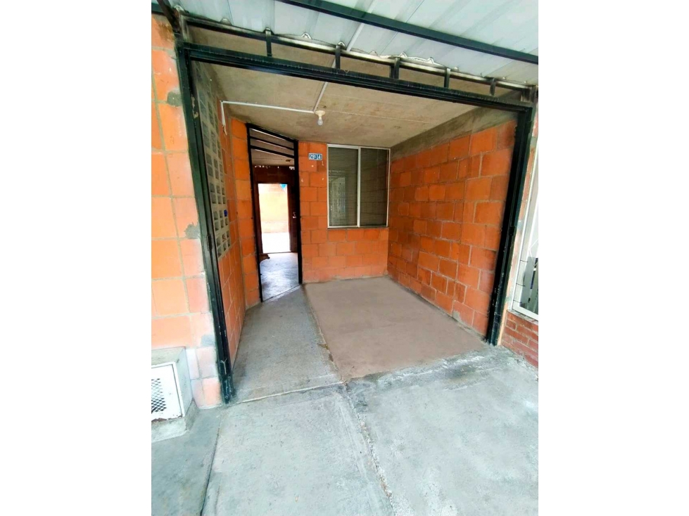 CASA EN ALMENDROS DE LA ITALIA EN VENTA, PALMIRA VALLE — foto 3