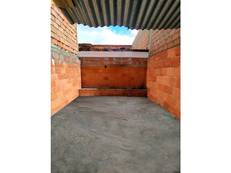 CASA EN ALMENDROS DE LA ITALIA EN VENTA, PALMIRA VALLE — foto 4