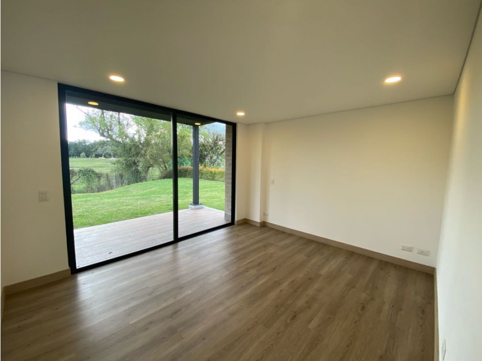 Casa en Alquiler sector Llanogrande VI — foto 3