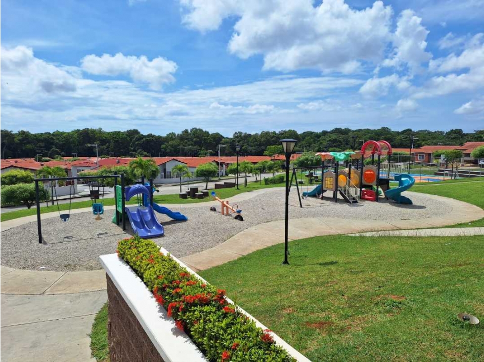 Casa en alquiler Arboledas - La Chorrera (DR)