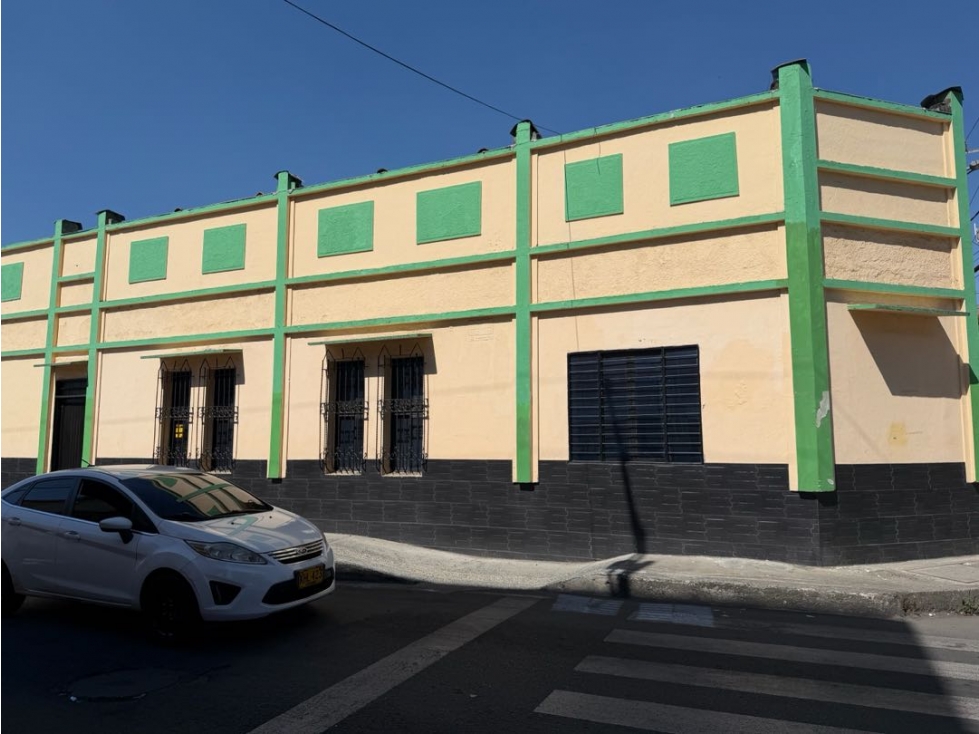 CASA EN ALQUILER- CENTRO - PALMIRA - 2