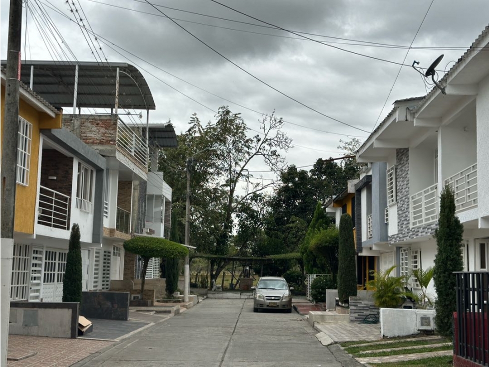 Casa en venta , en Altos de Ginebra Valle