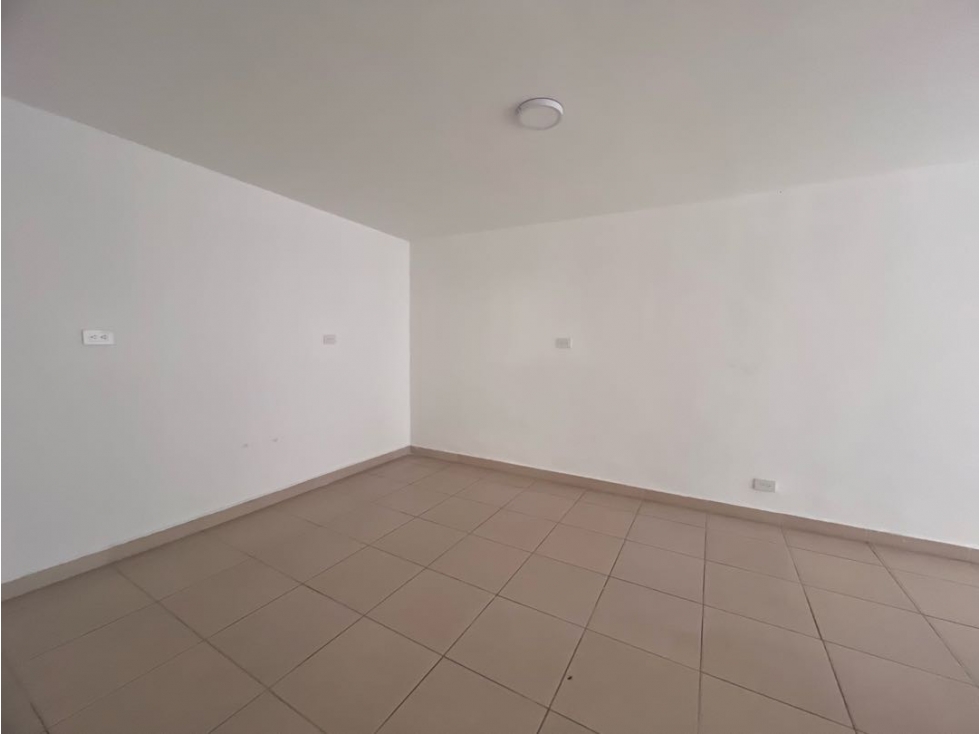 Casa en venta en conquistadores — foto 3
