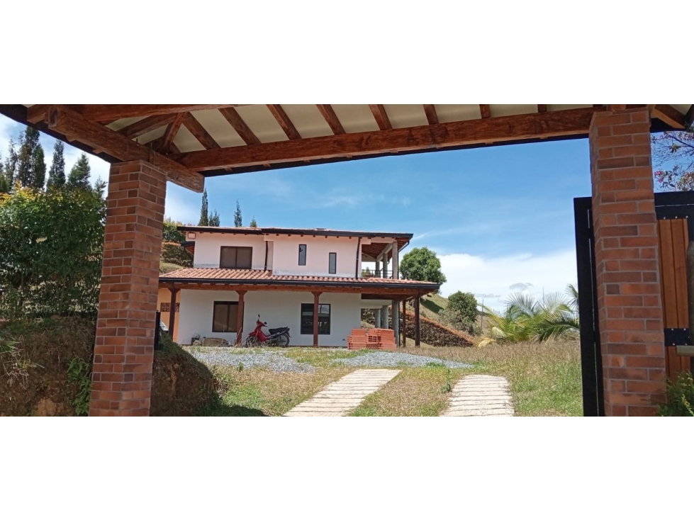 Casa en Alquiler en Guarne - 5