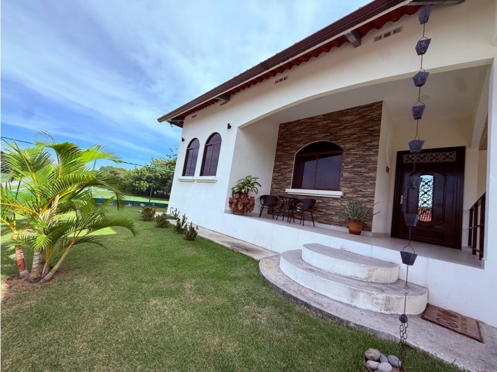 Casa en Alquiler en Playa Coronado — foto 2