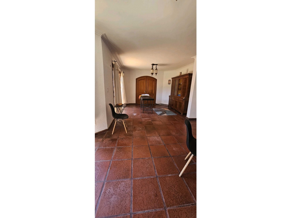 CASA · VENTA · BARRIO PARQUE · 3 DORMITORIOS · PILETA · GODOY CRUZ - 5
