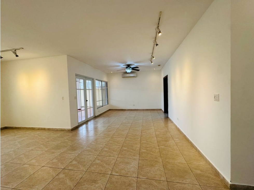 Casa en alquiler PH Palmeras del Este-Costa del Este (BOYM) — foto 5