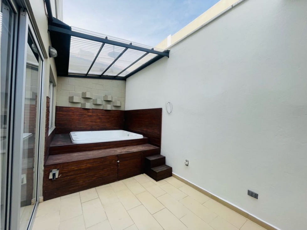 Casa en alquiler ubicada en Llanogrande — foto 5