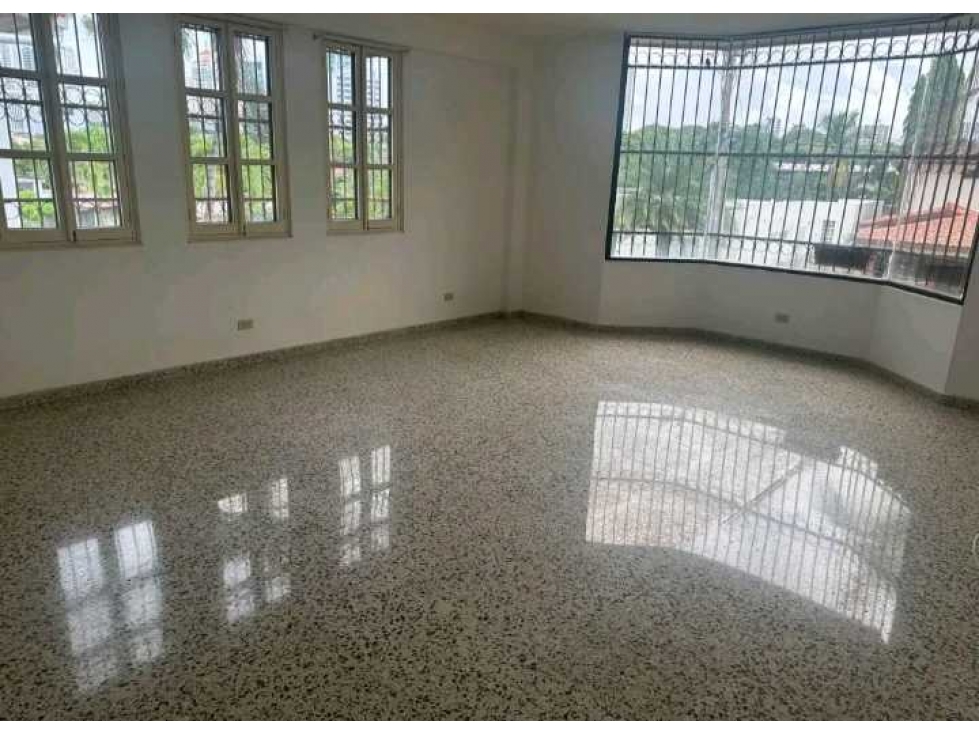 CASA DUPLEX EN ALTOS DEL GOLF EN LOMA ALEGRE 5REC 4.5B 450M2 — foto 6