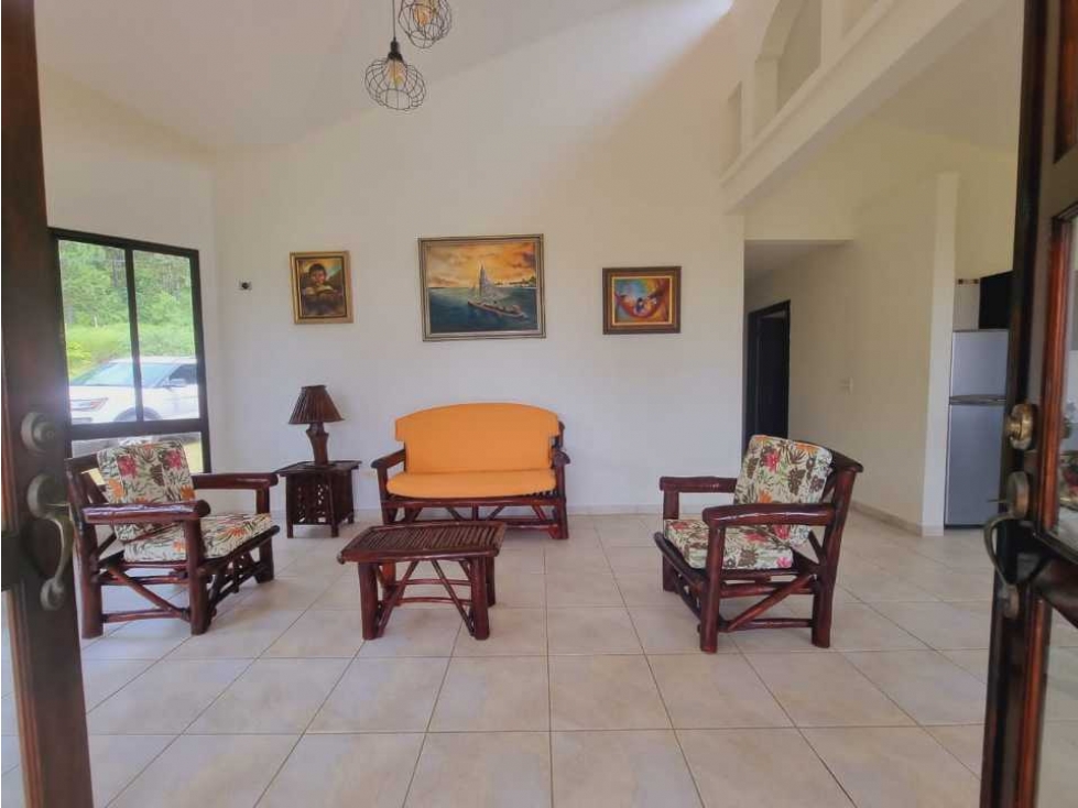 VENTA Y ALQUILER CASA EN ALTOS DEL MARIA CON TERRAZA, NEGOCIABLE CV — foto 3
