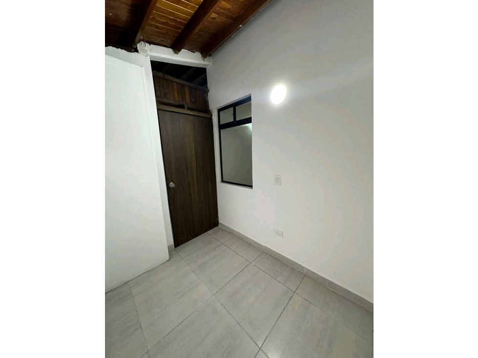 Casa en Aragón, San Antonio de Prado. Precio de oportunidad — foto 4