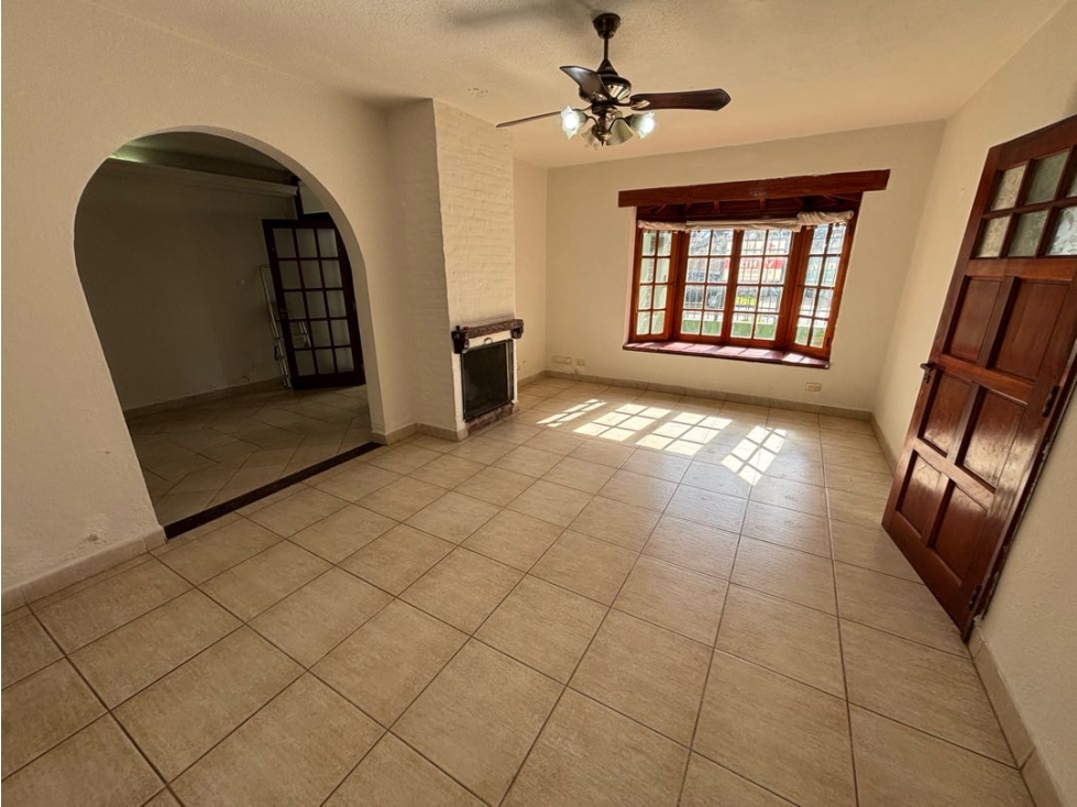 Casa en Ariel del Plata con 3 dormitorios, cochera y piscina en venta - 3