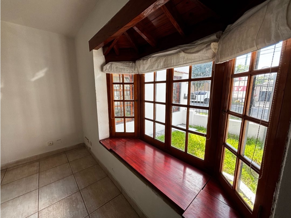 Casa en Ariel del Plata con 3 dormitorios, cochera y piscina en venta — foto 5