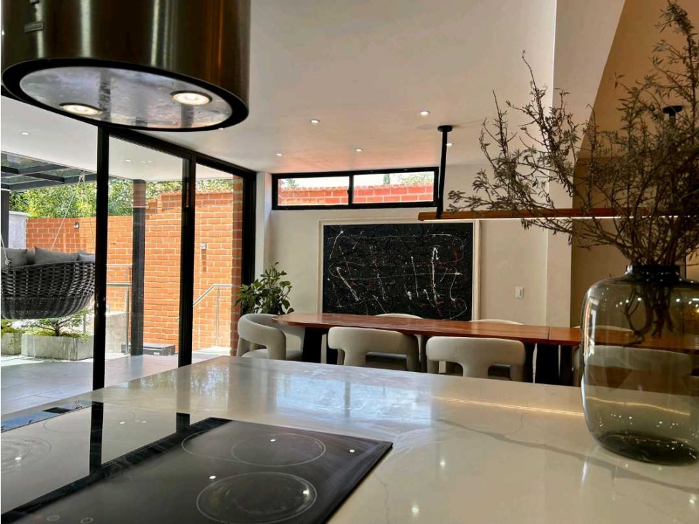 Casa en arriendo amoblada Poblado, cerca al colegio la Salle — foto 4