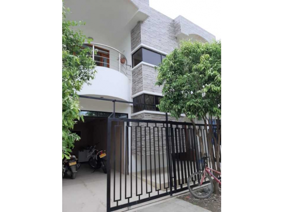 Casa en venta o arriendoel Barrio santa Barbara
