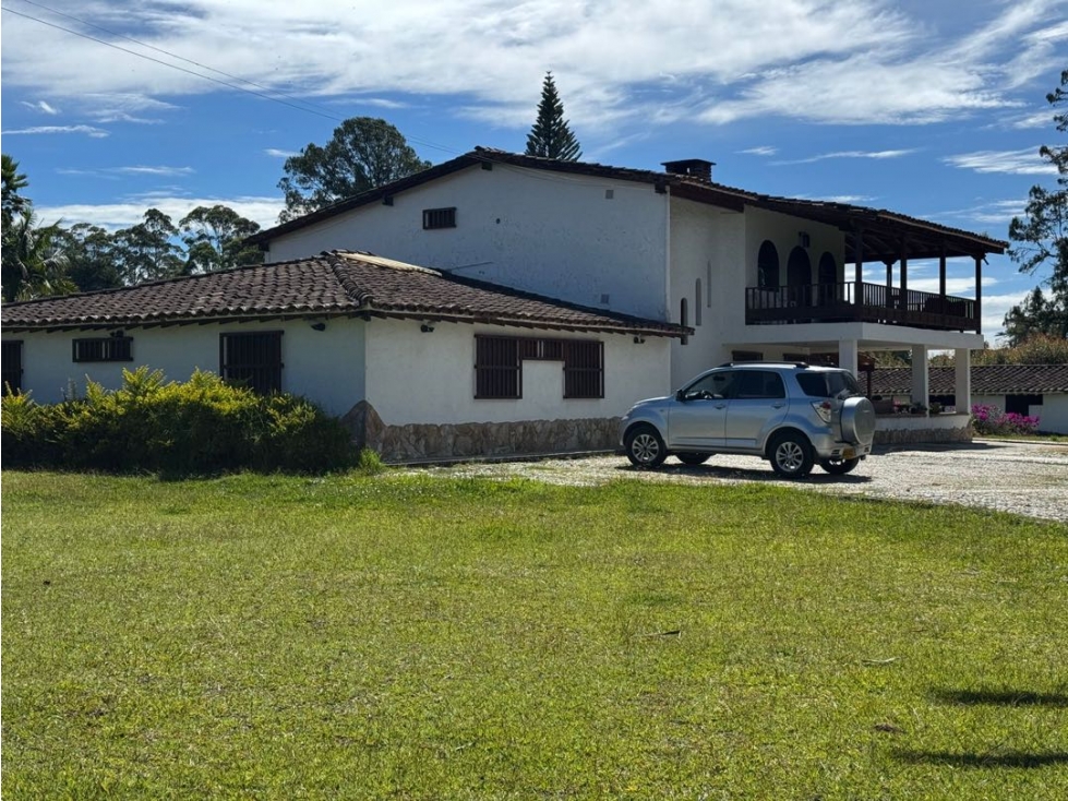 Casa en Venta con pesebreras en Llanogrande — foto 5