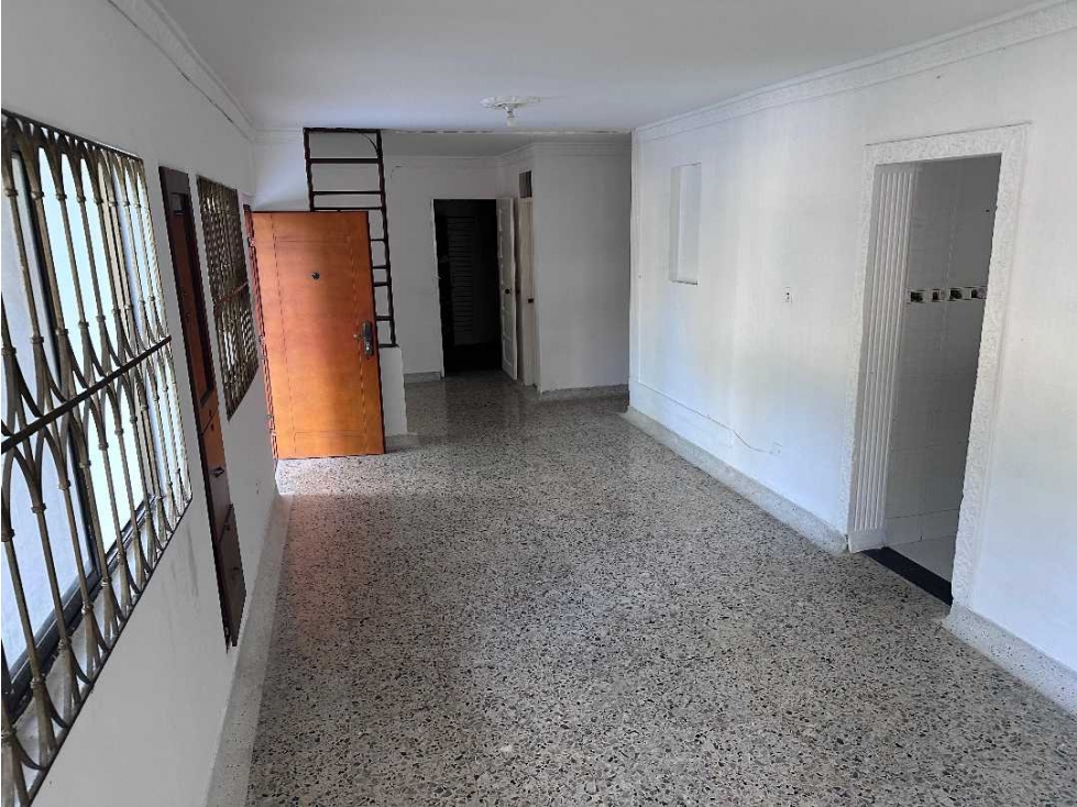 Casa en arriendo de uso residencial o comercial en pasatiempo