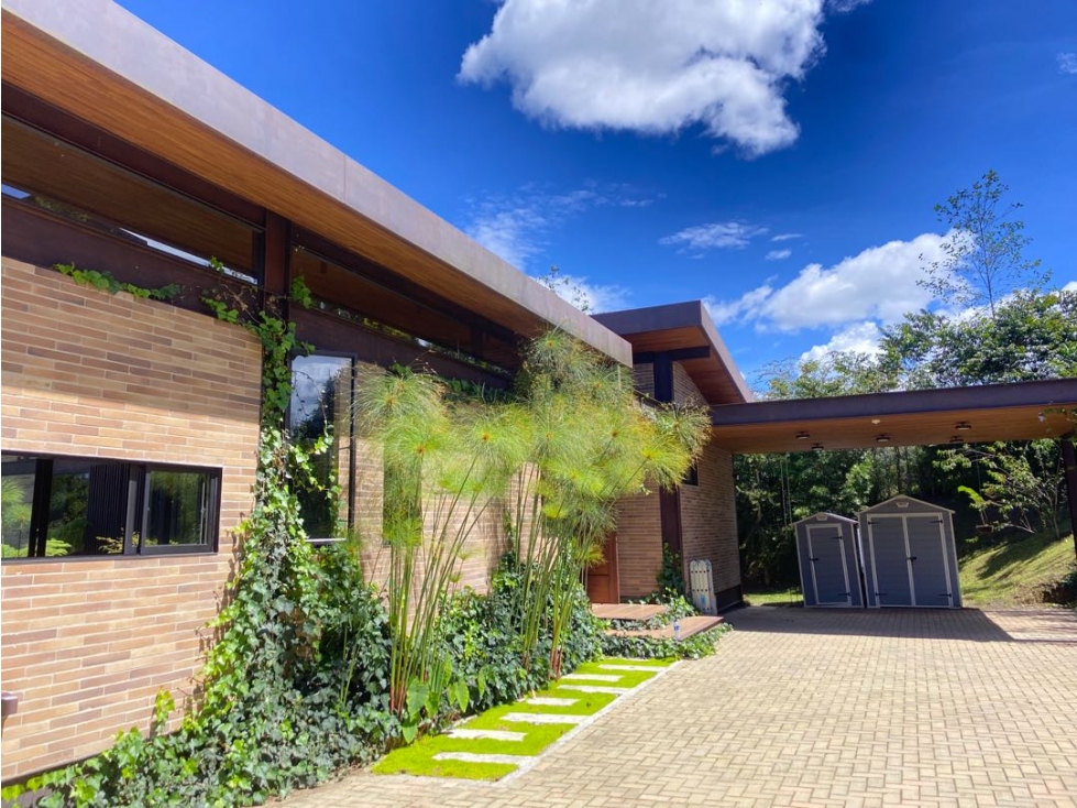 Casa en Arriendo en El Retiro