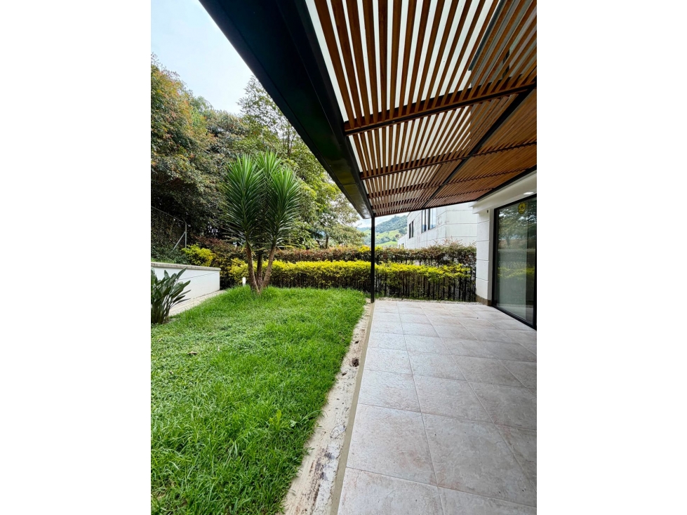 Casa en arriendo en El Retiro Antioquia , sector puro cuero — foto 6