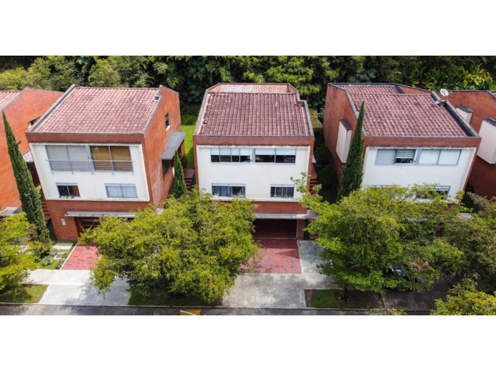 Casa en arriendo en envigado