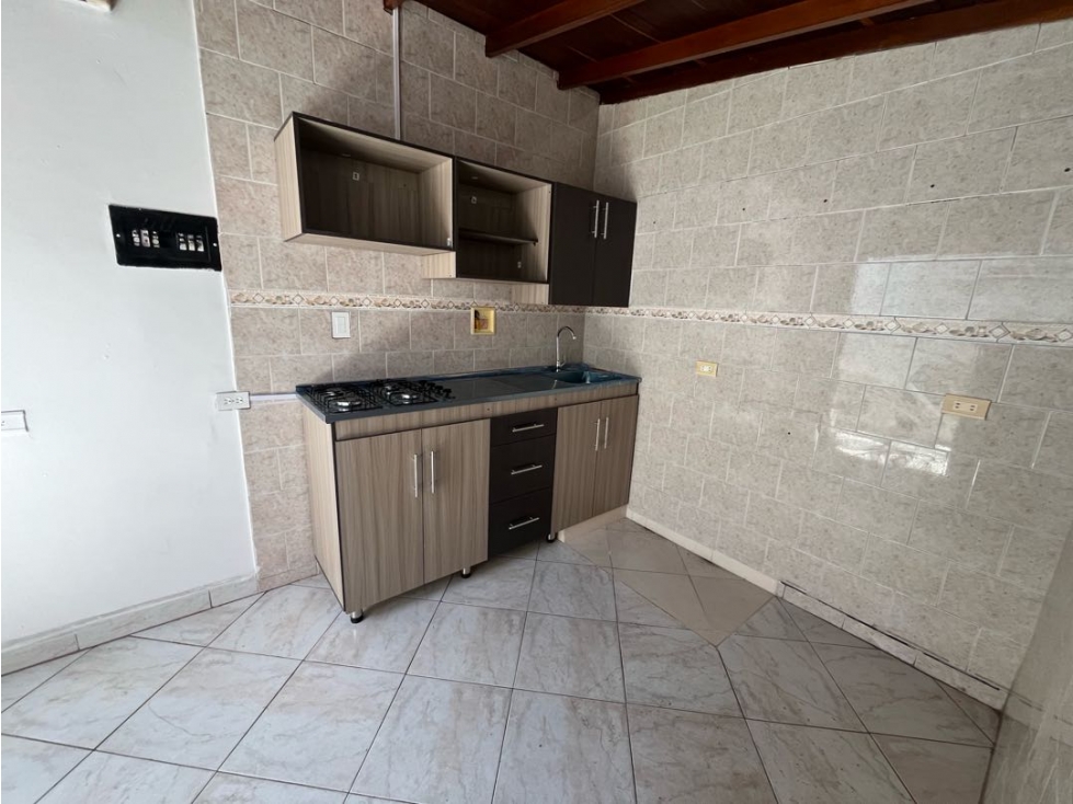 Casa en arriendo en Guayabal San Pablo - 1