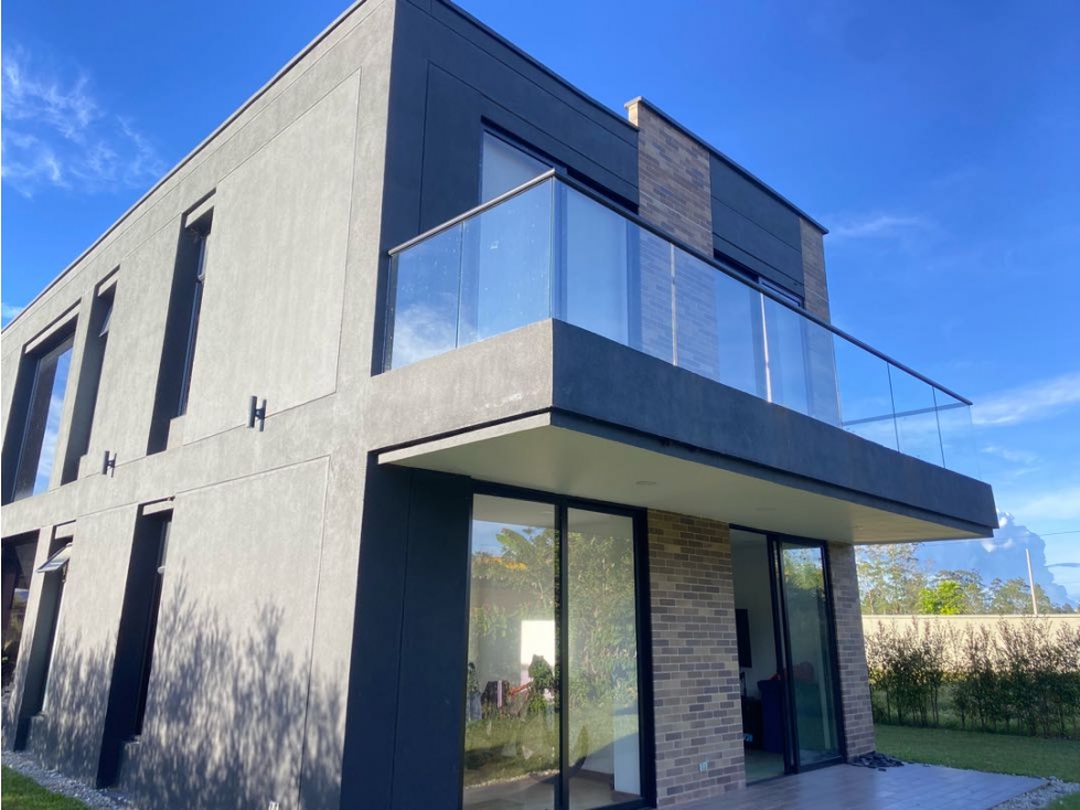 Casa en Arriendo en Llanogrande — foto 2
