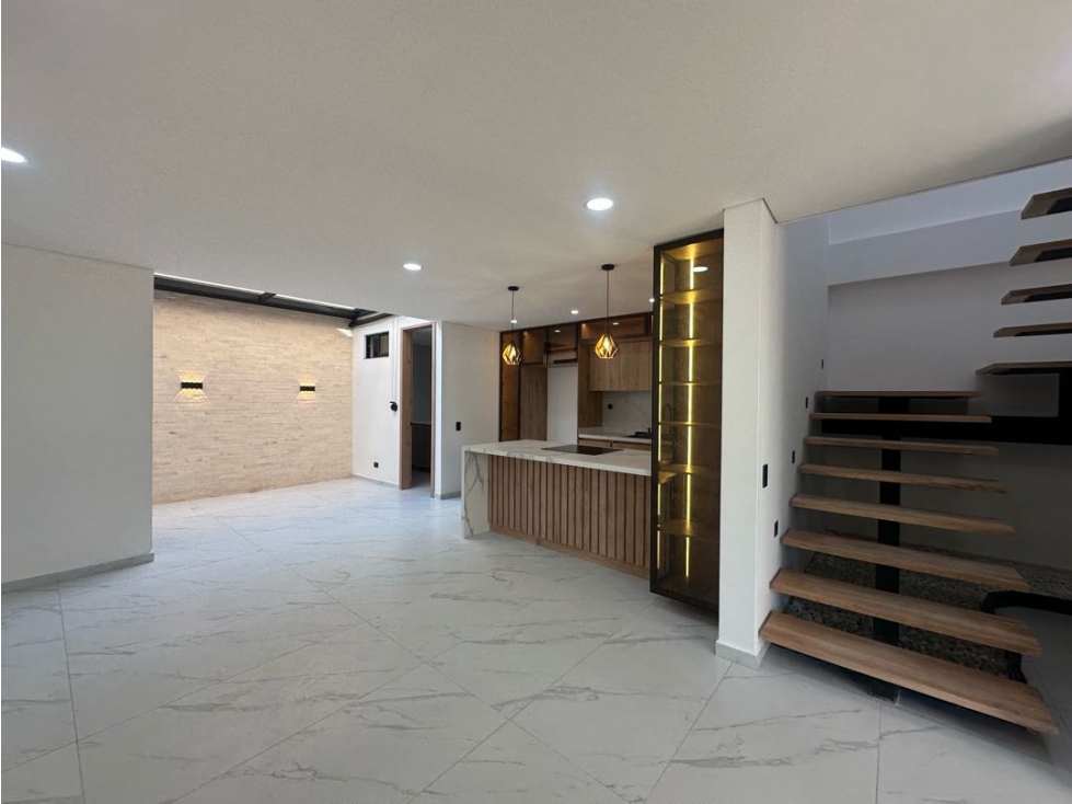 Casa en arriendo en San Antonio de Pereira — foto 2