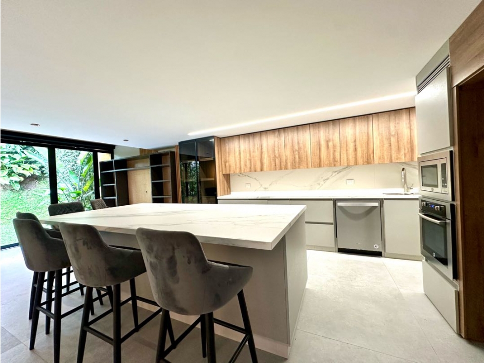 Casa en Arriendo en Envigado — foto 2
