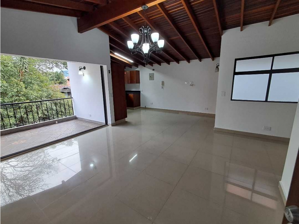 Casa en arriendo Envigado — foto 2